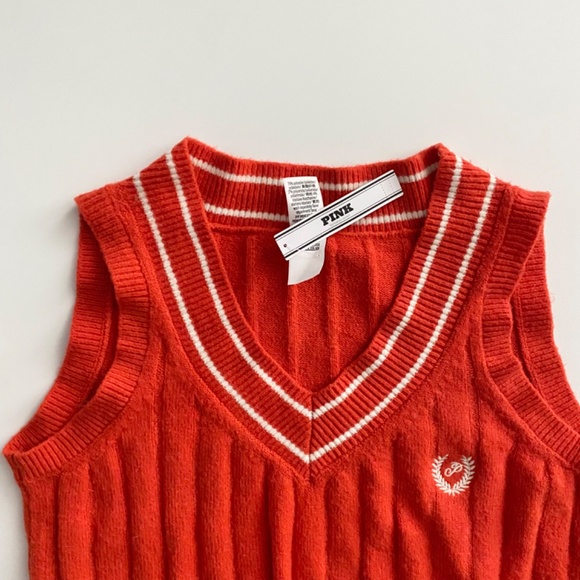 PINK Victoria's Secret Sweater Vest Nwt Orange w/ White V Neck - Picture 2 of 3
